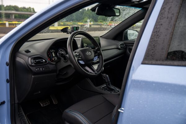 HYUNDAI i30N (AT) - Image 7