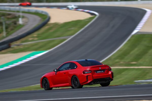 BMW M2 G87 (AT) - Image 4