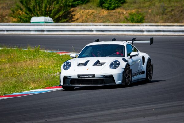 Porsche 911 GT3 RS 992 (AT) - Image 9