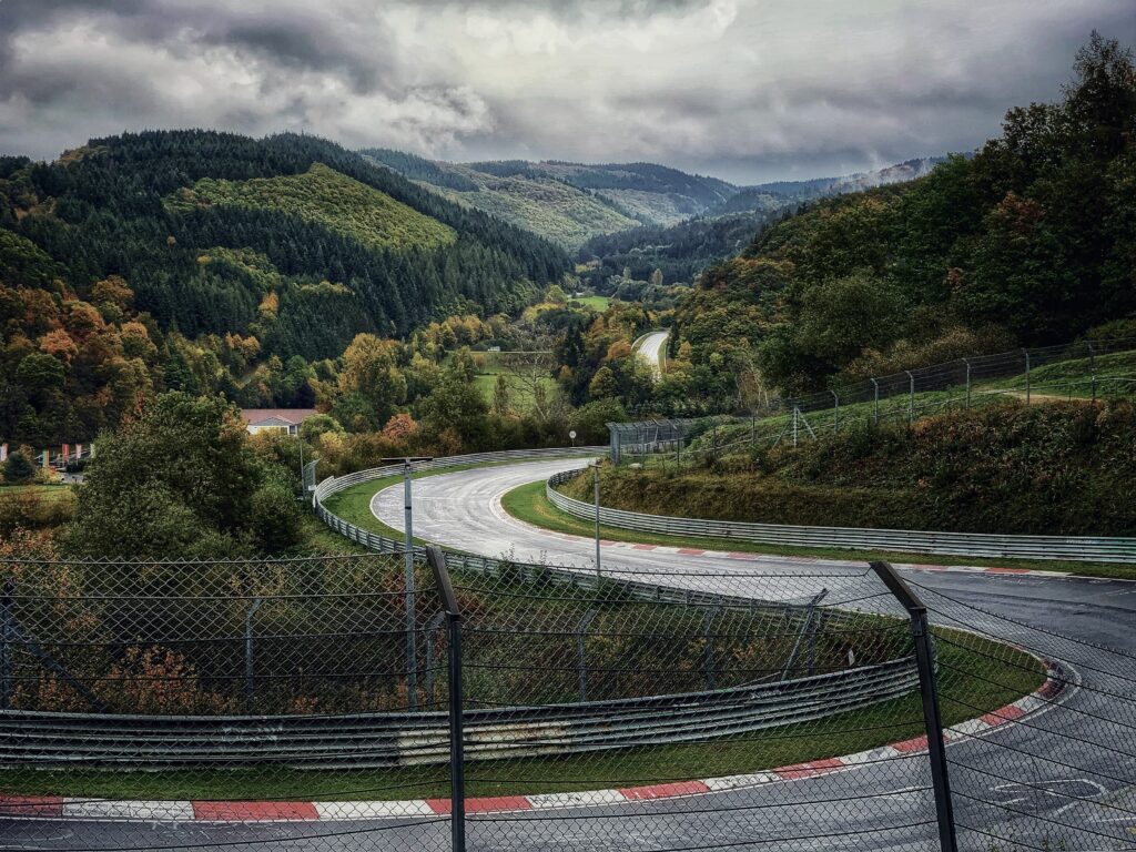 Nordschleife Legendy U V s Nordschleife Legendy U V s