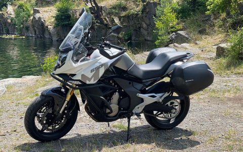 CF-Moto-650-MT-01 CF-Moto-650-MT-01